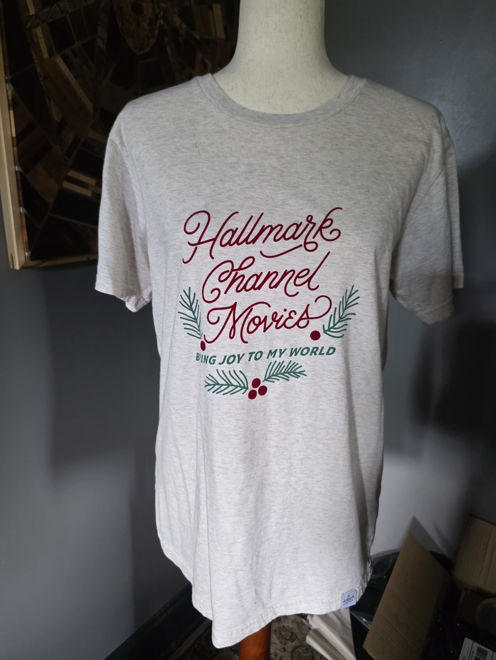 Hallmark Channel Movies Graphic Tee Light Heather with Red & Green Print Size M